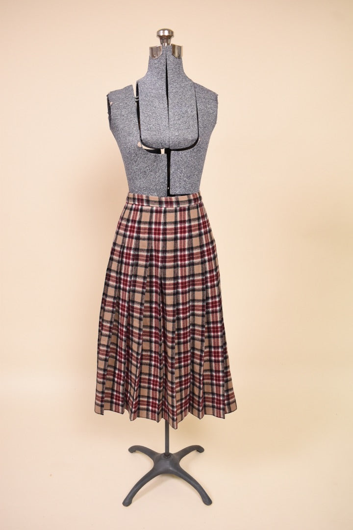 80s Brown Wool Pleated Plaid Midi Skirt By Pendleton, M: Shown from Front