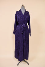 Load image into Gallery viewer, Heliotrope Deep Purple Damask Robe By Victoria&#39;s Secret, S: Shown from Front
