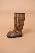 Load image into Gallery viewer, Tan Plaid Rain Boots, Size: 35, By Burberry
